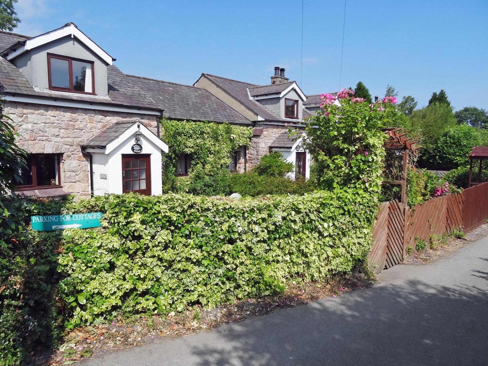 Llangelynin  Oakleigh Cottage מראה חיצוני תמונה
